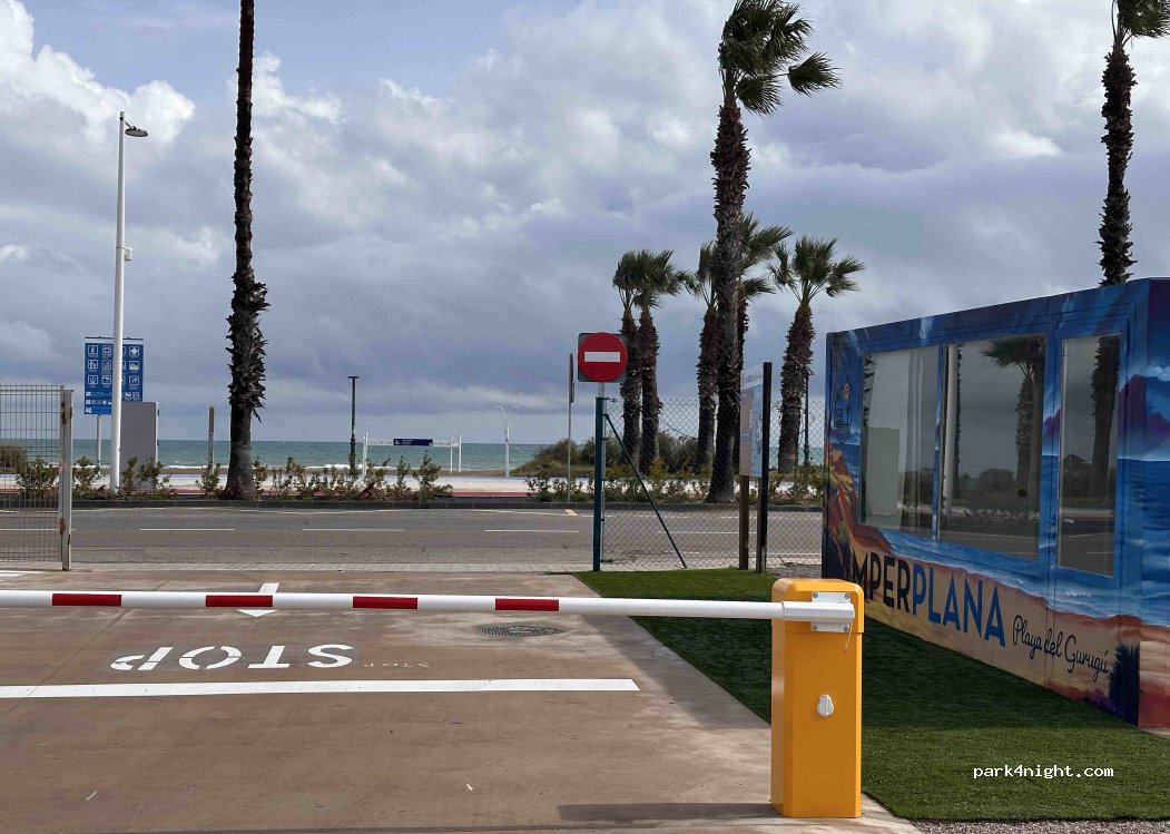 (12100) Area Autocaravanas de Castellón- Camperplana Gurugu